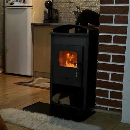 Slatki Dom Fireplace * 코니츠