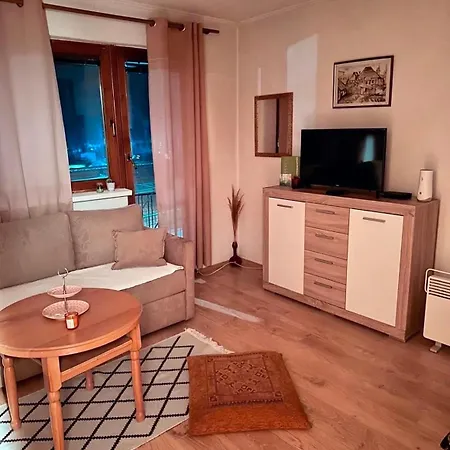 Slatki Dom Fireplace 아파트 *